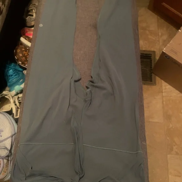 lululemon athletica Blue Leggings - Picture 1 of 2